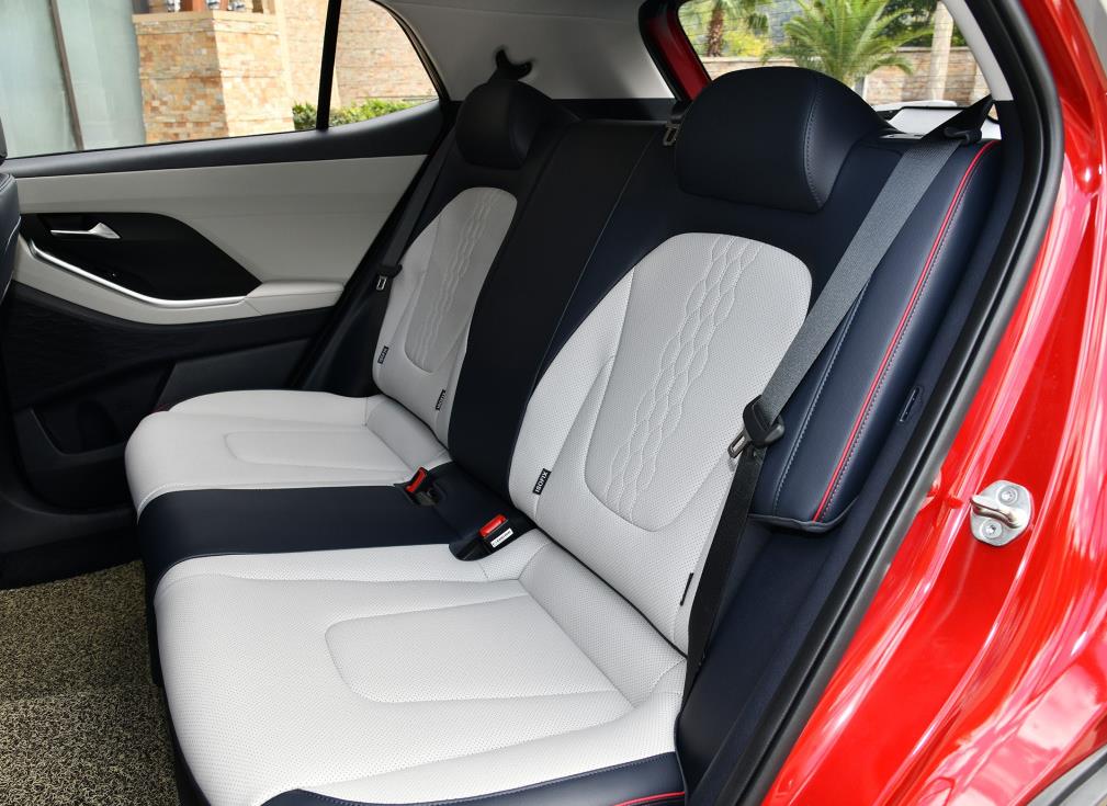 既省油动力又强又耐用的家用车,可靠省油空间大15万日系家轿推荐