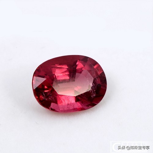 红碧玺算是宝石吗,红碧玺和碧玺有什么区别