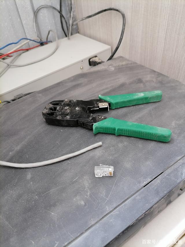 行车记录仪停车监控安装视频教程,无网无电无wifi监控怎样安装视频