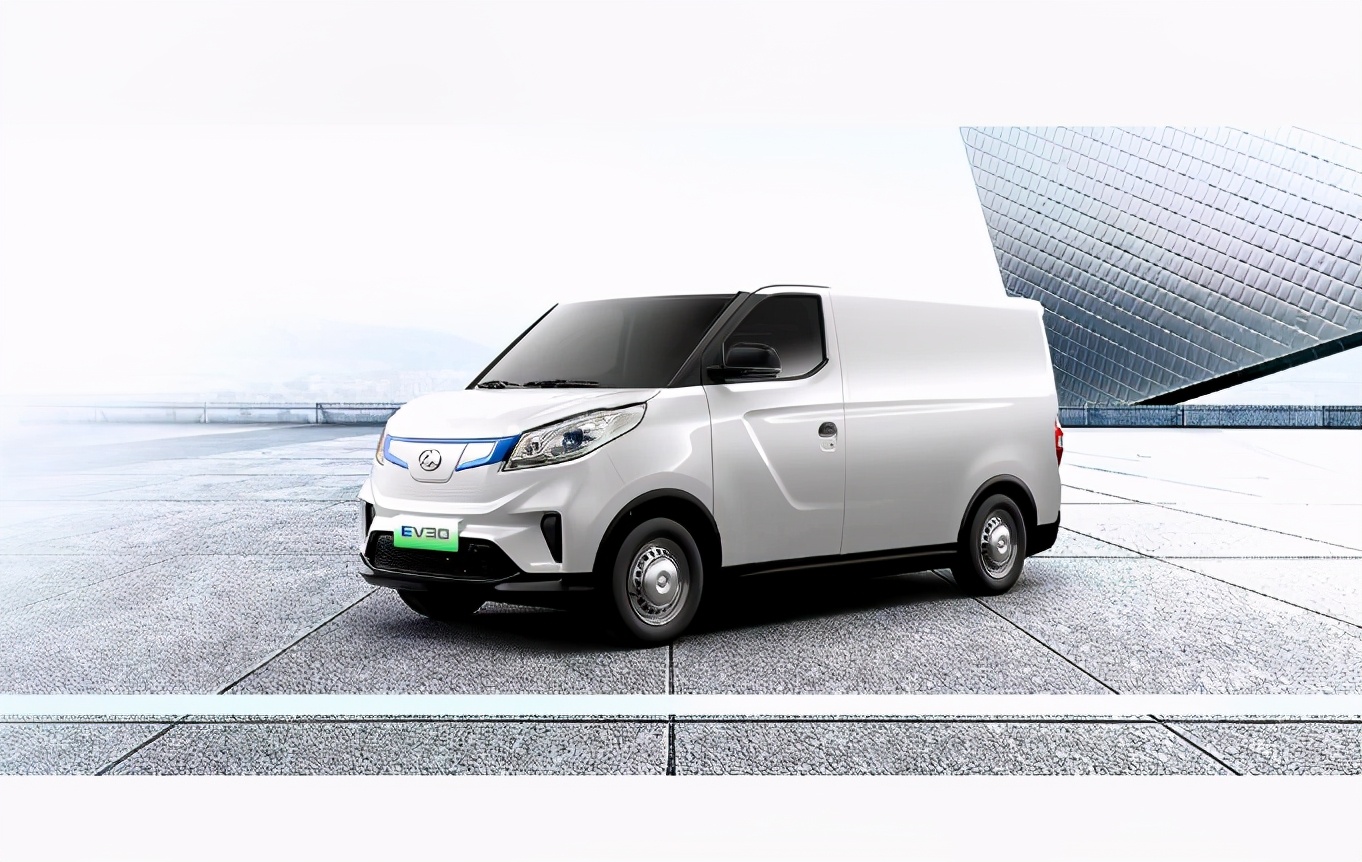 新能源纯电动面包车轻客,谁说新能源车没有真功夫