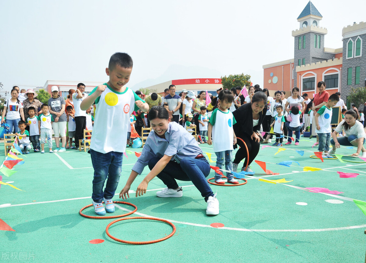 军事亲子运动会活动方案,小班亲子运动会活动方案