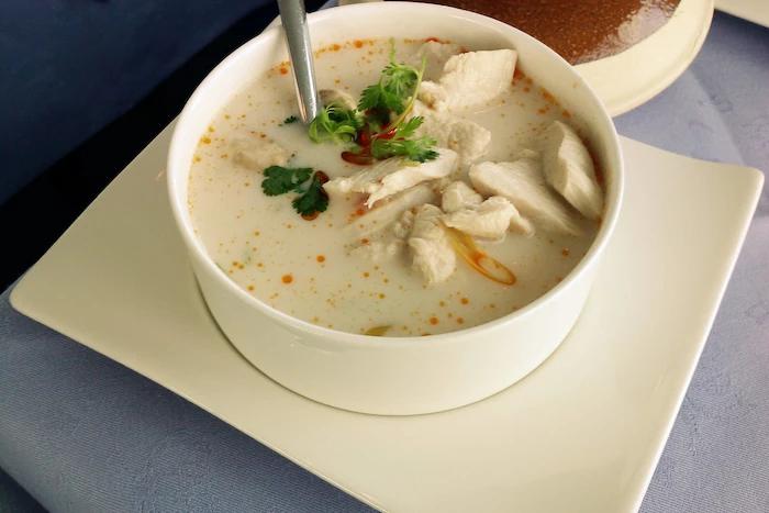 去泰国玩有什么好买的吗介绍一下,去泰国之前说说