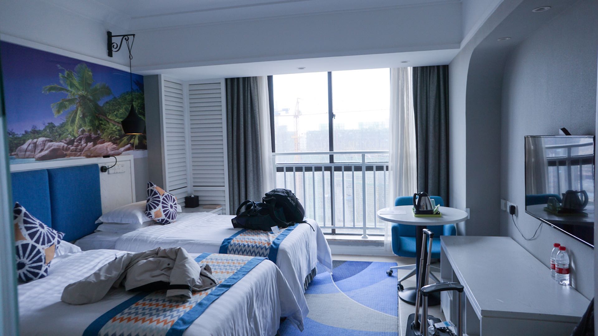 北海开车去越南,从北海一路开车到越南都遇到什么