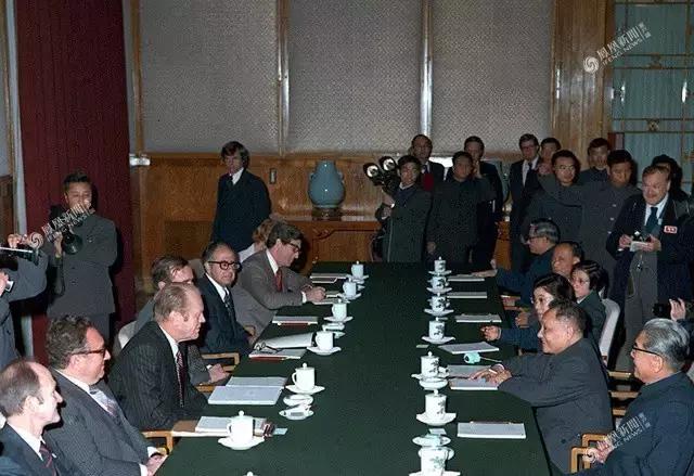 今天他115岁了,*小平邓**人生的40个瞬间