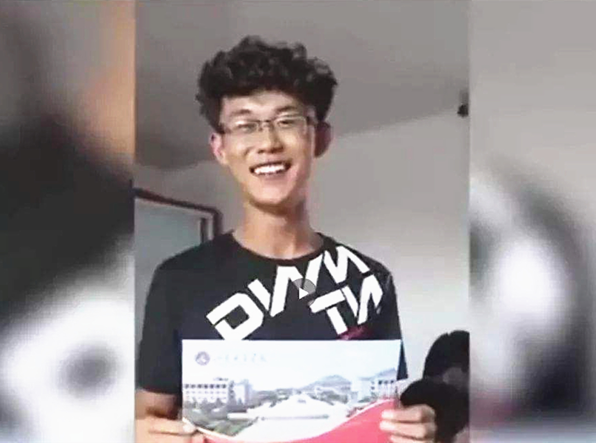 小伙高分进女子学院，妈妈称“找媳妇是大事”，网友：凡事要趁早