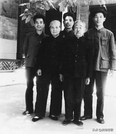 少年闰土后来贫困潦倒，鲁迅为何不出手相助？