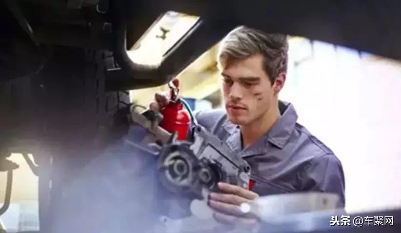 不在4s买新车有三包吗,不在4s能买到原厂配件吗