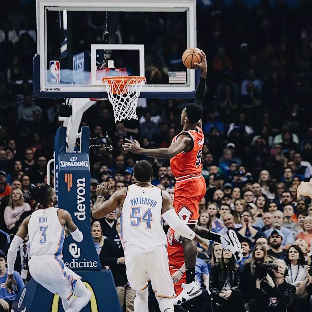 打起来了！牛雷大战爆发4人激烈冲突！一吹4个T几万美金又没了