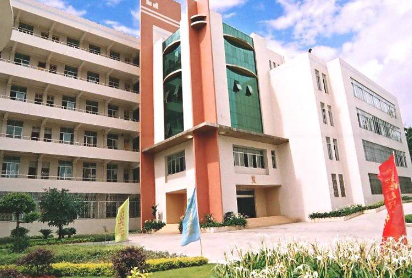 广东松山职业学院有本科读吗,广东高职高考复习资料推荐