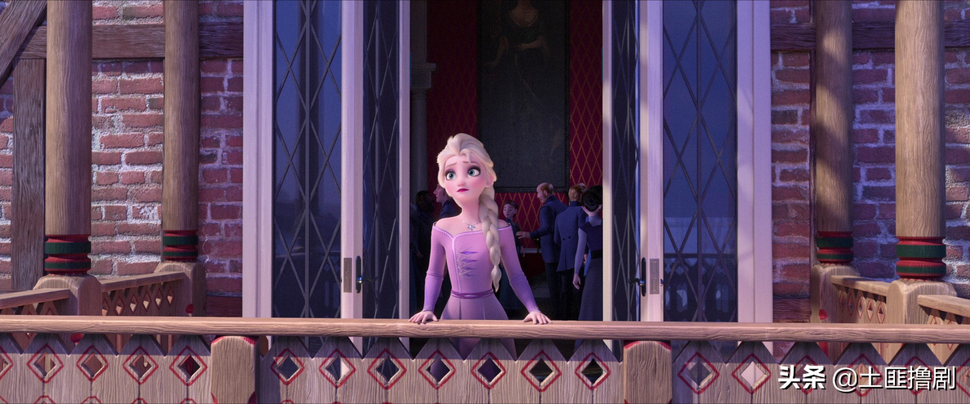 冰雪奇缘2故事完整版,冰雪奇缘2艾莎秋裤片段