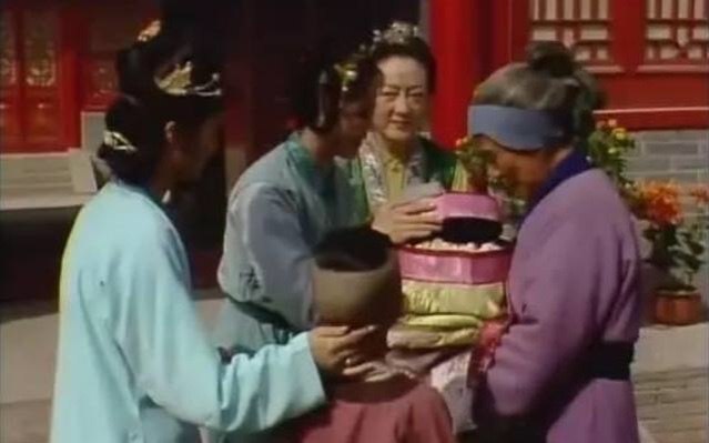 成年人最大心酸就是读懂了刘姥姥,浅谈刘姥姥的高情商