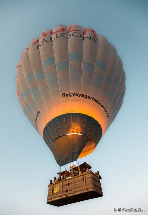他说今年国庆去阿根廷，足球美女美景美不胜收_出展海外