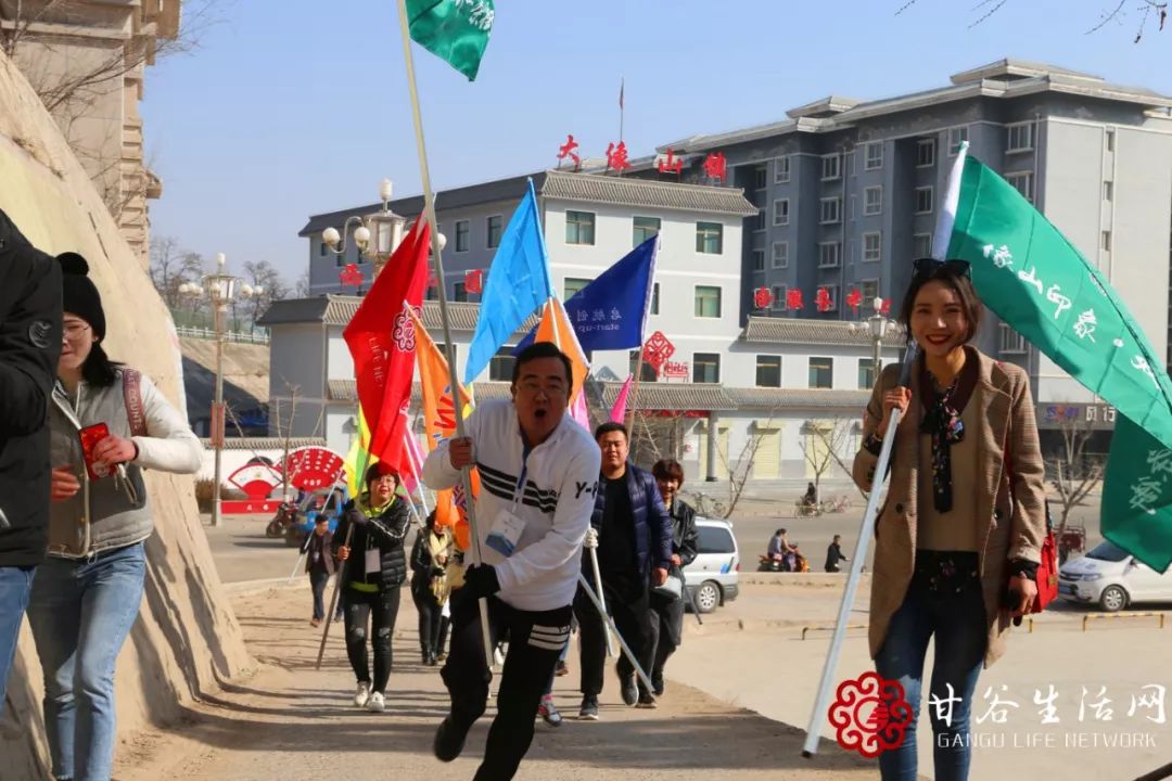 共植成长树，携手创业路——为甘谷这群创业青年打call！