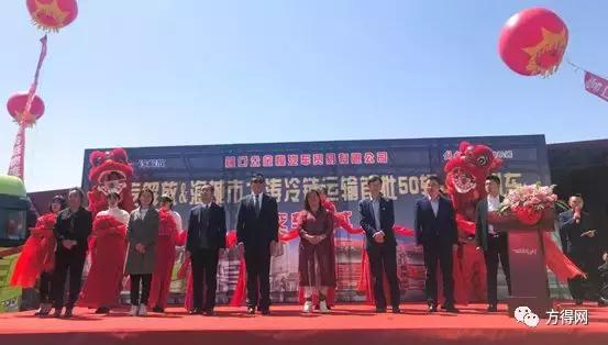 解放j7冷链牵引车行驶视频,解放j7大厢货