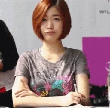 搞笑gif开心一刻单身也挺好,搞笑gif开心视频