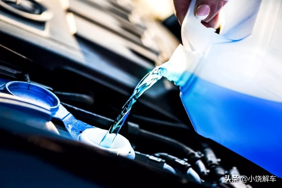 在南方防冻液可以用水代替吗,地暖用防冻液代替水可以吗