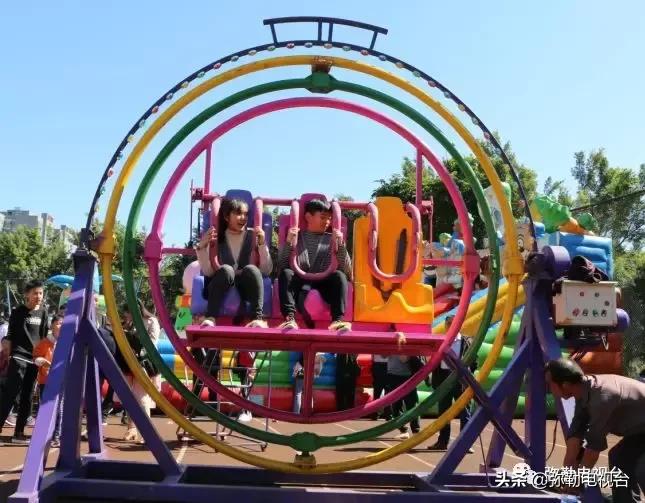 昆明弥勒人山人海,来弥勒玩人山人海