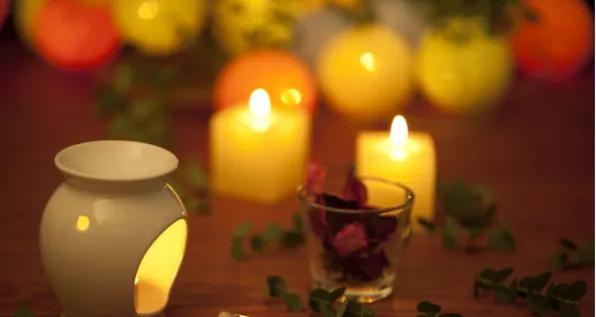 当年皇室用它来*情调**，如今人人都能用它来减压