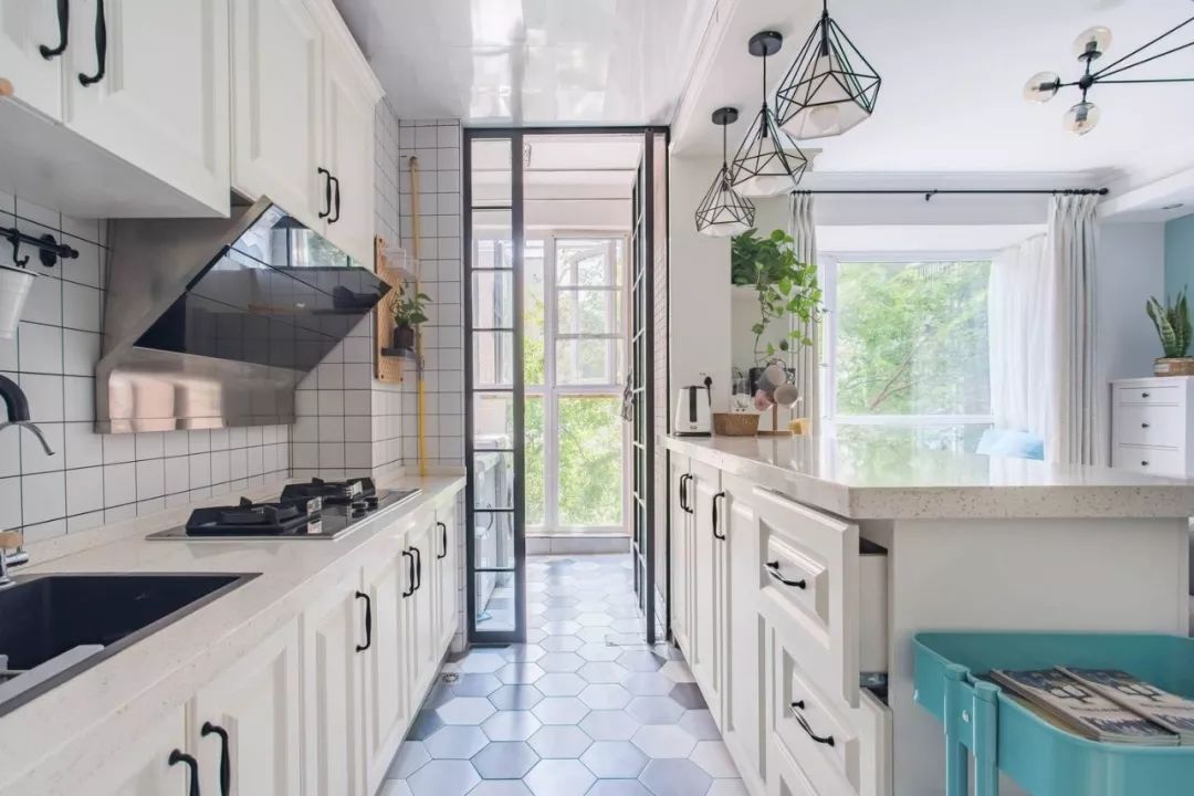 厨房橱柜门新中式款式和颜色,橱柜门颜色香芋色