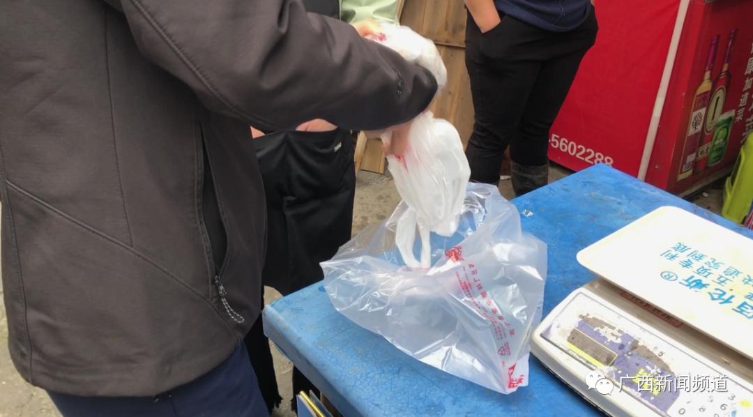 南宁海鲜市场缺斤少两,南宁厢竹海鲜市场准备要拆吗