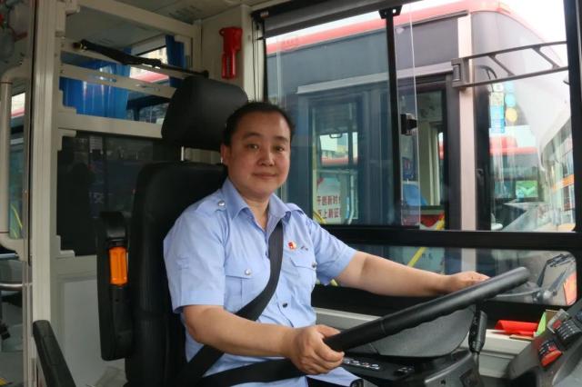 天津市西青区全国三八红旗手,王艺竹天津市三八红旗手