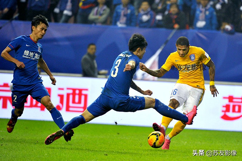 江苏队夺冠图片,江苏队首夺冠军