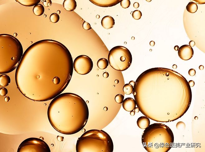 使用果酸产品会使角质层变薄吗,果酸身体乳用多了皮肤会变薄吗