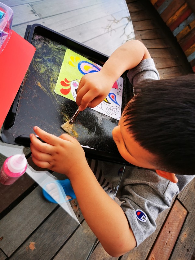 儿童书桌买挡板的好吗,护童儿童书桌推荐