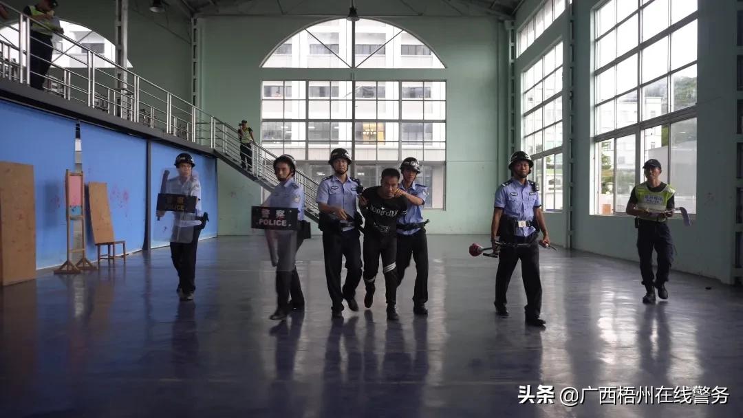 【教师节特辑】认识一下，梧州花园式的警察“摇篮”