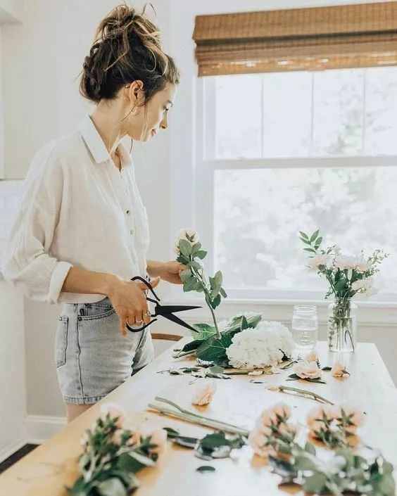 成为花艺师需要具备哪些条件,想当花艺师可以考什么学校