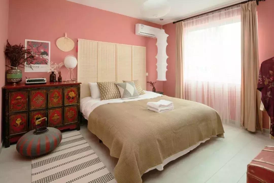 爆改上海25平三角形房,花10万改造45平小破房