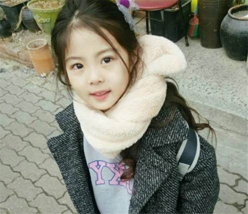 女儿很漂亮是什么感受,女儿太漂亮了看着就烦恼