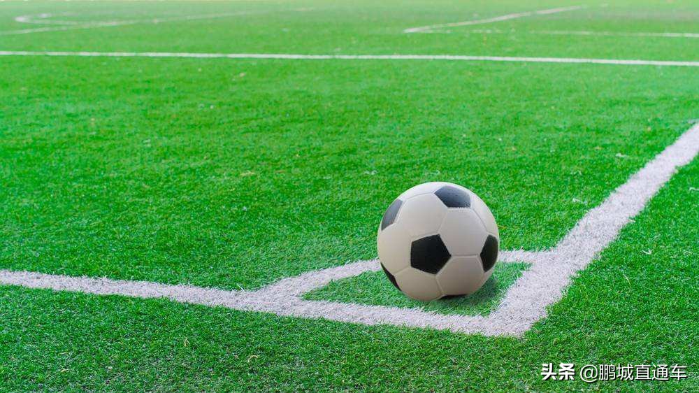 深圳5人制足球场有人踢吗,深圳哪里有足球场可以踢