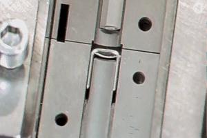 海绵上凹凸花纹怎么弄出来的,海绵怎么切又完整又好看