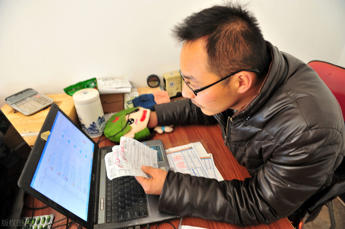 秋季开网店卖什么最火呢,新人开店适合开什么品类网店