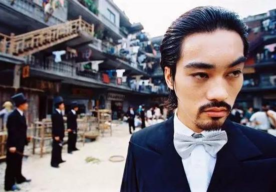 周星驰捧红陈国坤,陈国坤和周星驰视频