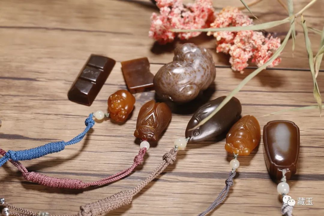 和田玉七种籽料,白玉三色和田玉