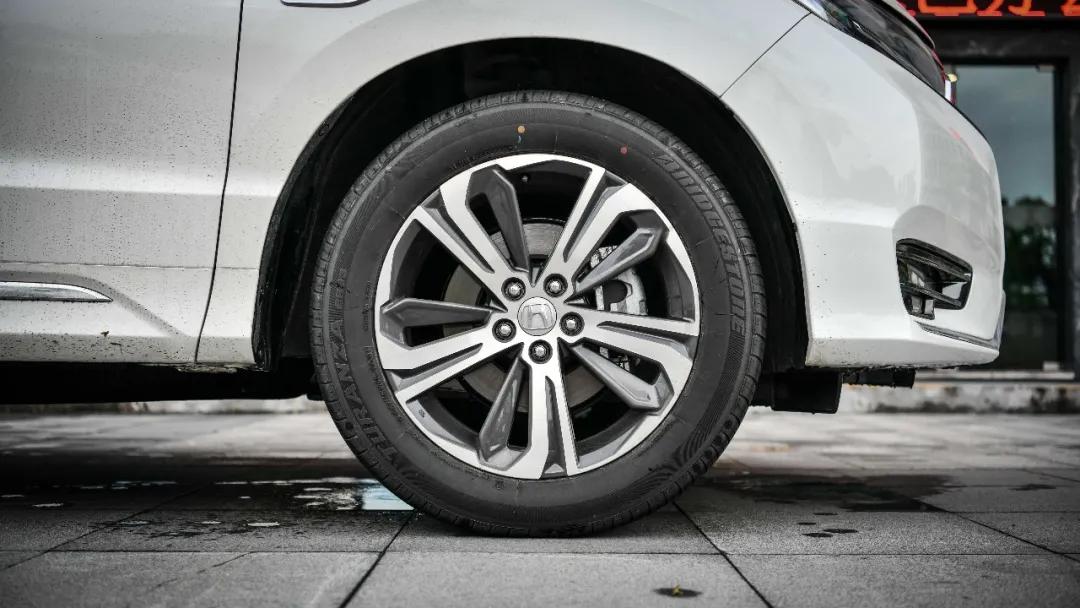 鏈敯ur-v2018椹鹃┒鎰熷彈,鏈敯urv1.5t鍔ㄥ姏璇勬祴