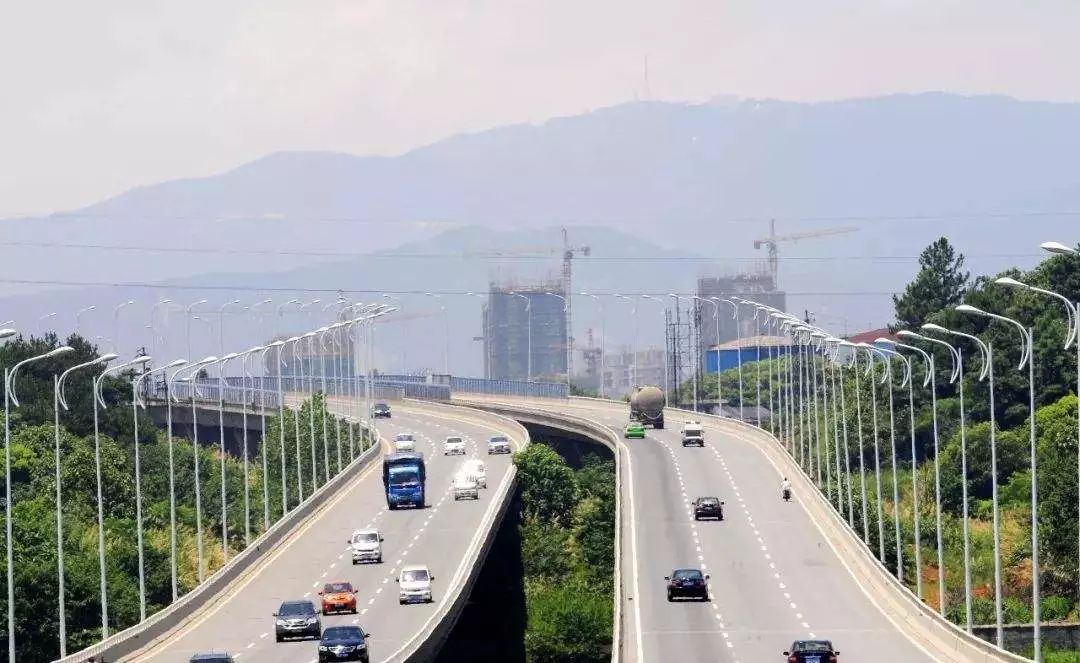 南昌租房哪个区域的价钱比较高,南昌市区哪些地段租房子比较便宜