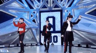 当一个男孩感到恐惧,当一个孩子对另一个孩子产生恐惧