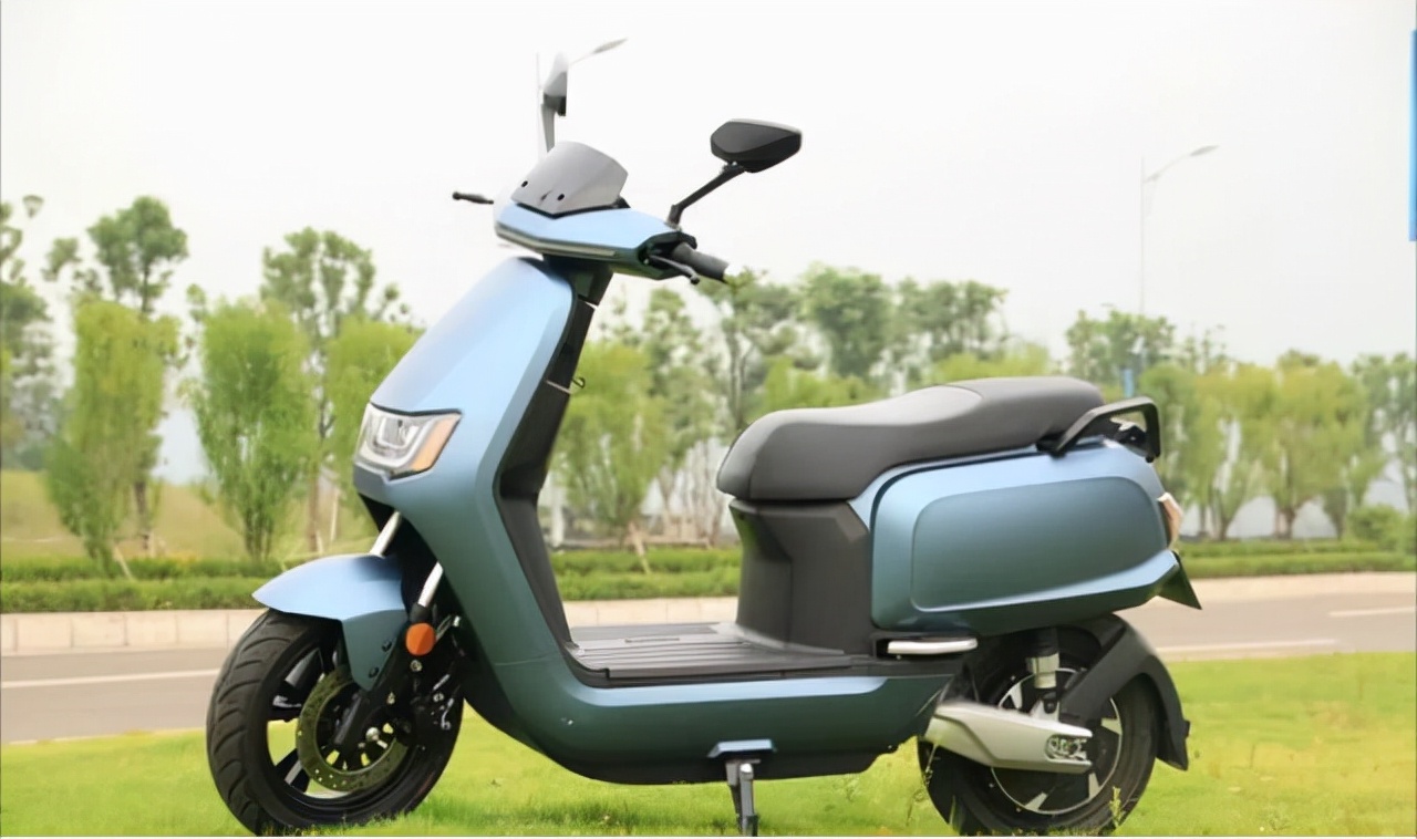 雅迪爱玛新日哪个牌子电车好,雅迪爱玛绿源新日电动车哪家强