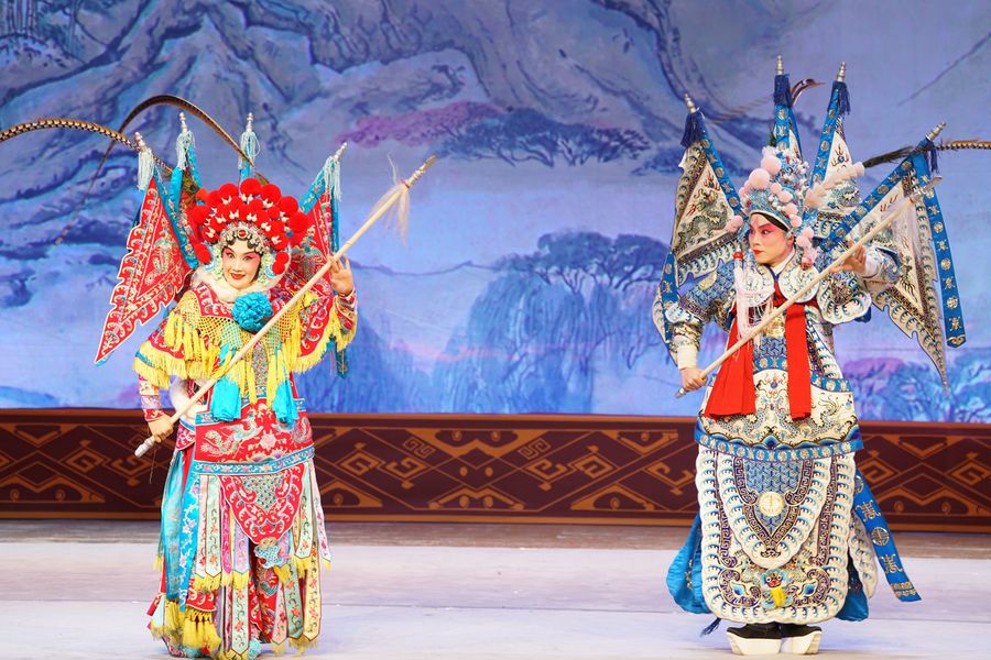 京剧身段谱口诀,京剧唱法身段知识介绍