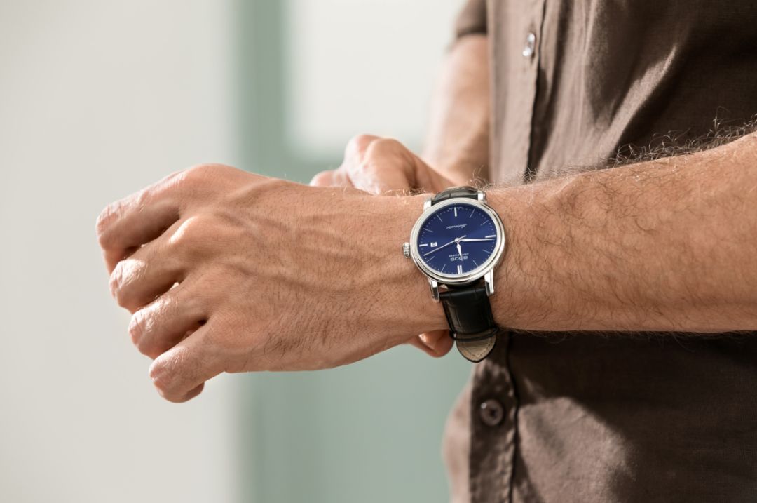 比劳力士低一个档次的手表,劳力士和卡西欧表哪个档次高