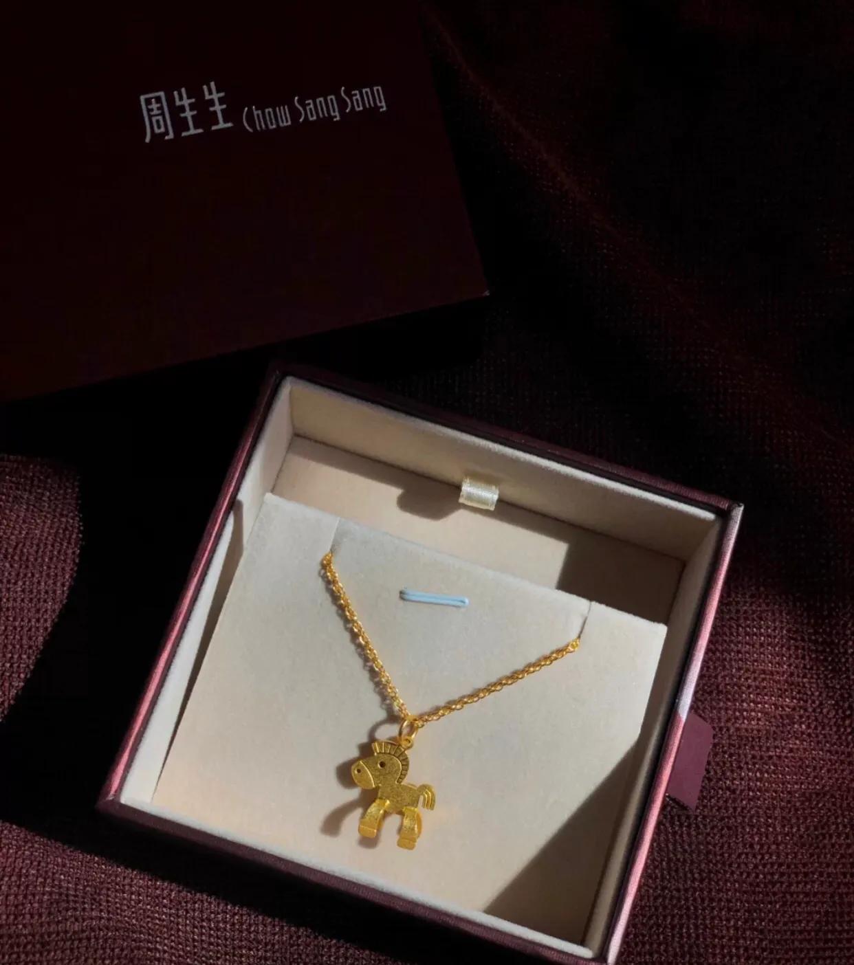 周生生古法金丝带,周生生金饰钢印