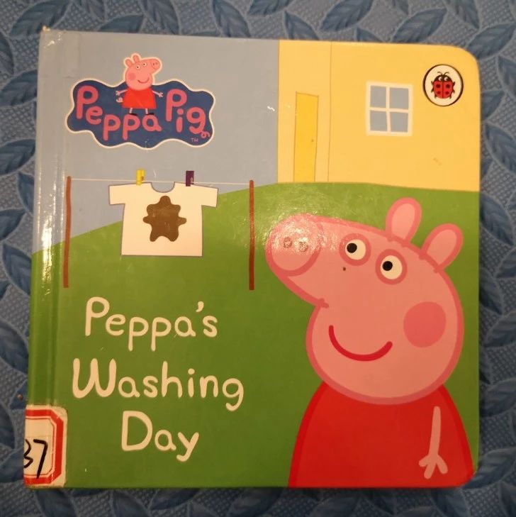 小猪佩奇犯错怎么办,小猪佩奇教你遇到危险的解决办法