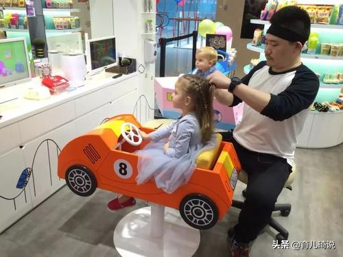 女宝宝剪发教程自己在家理发2-3岁,给小孩理发不会剪怎么办