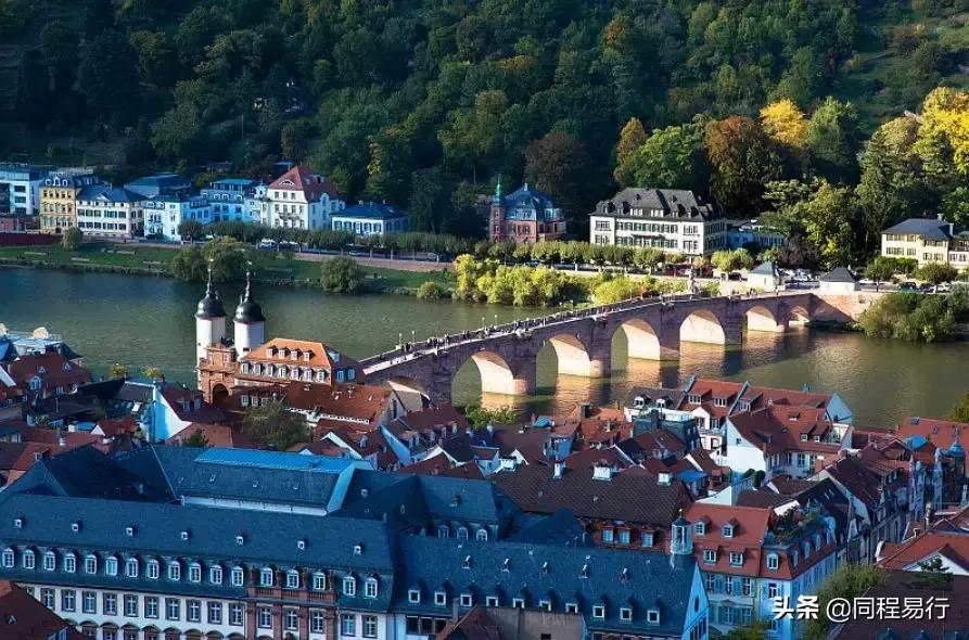 国外旅游是先订机票还是先办签证,出国先买机票还是先办签证