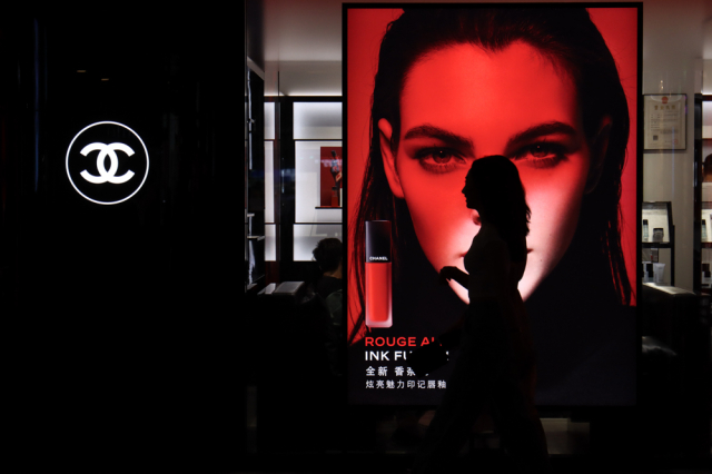 佳能eos90d价格趋势,佳能eos90d镜头购买推荐