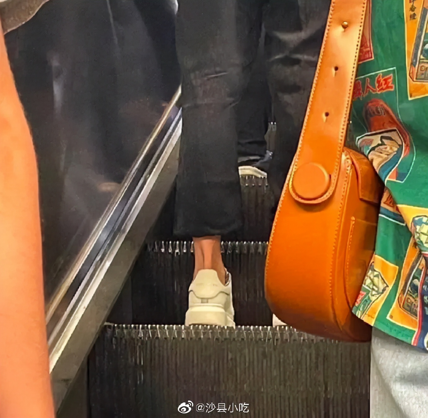 娃娃脸的人老了以后的样子,娃娃脸年纪越大越好看