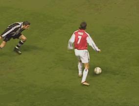 英超拉梅拉破门阿森纳2-1逆转热刺,拉梅拉热刺插花脚